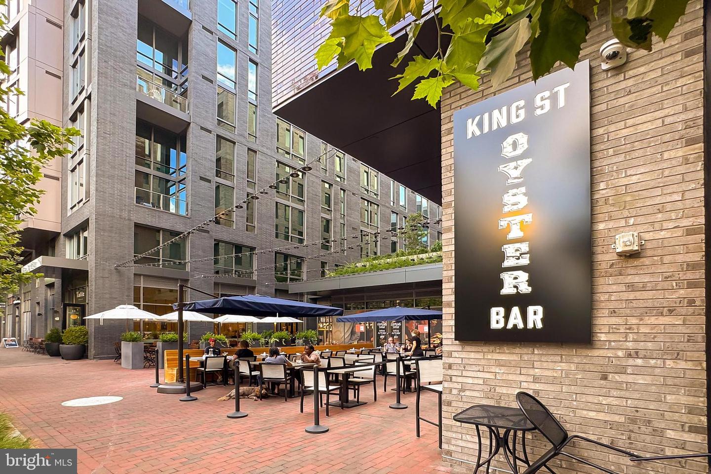 3600 CONNECTICUT AVE NW #105, WASHINGTON, District Of Columbia 20008, 3 Rooms Rooms,1 BathroomBathrooms,Residential,For sale,3600 CONNECTICUT AVE NW #105,DCDC2244222 MLS # DCDC2244222