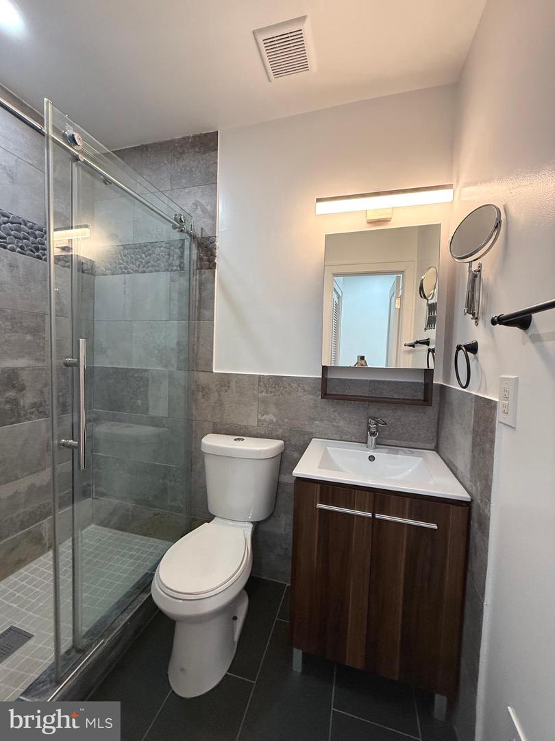 1113 HOLBROOK TER NE, WASHINGTON, District Of Columbia 20002, 2 Bedrooms Bedrooms, 8 Rooms Rooms,1 BathroomBathrooms,Residential,For sale,1113 HOLBROOK TER NE,DCDC2244224 MLS # DCDC2244224