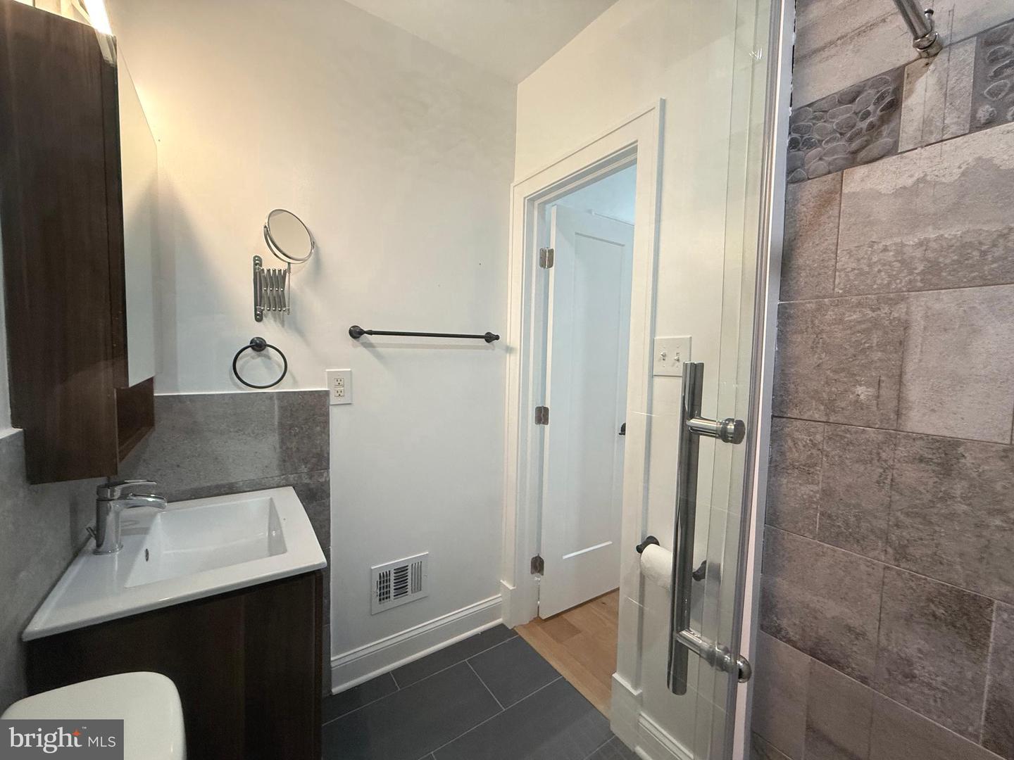 1113 HOLBROOK TER NE, WASHINGTON, District Of Columbia 20002, 2 Bedrooms Bedrooms, 8 Rooms Rooms,1 BathroomBathrooms,Residential,For sale,1113 HOLBROOK TER NE,DCDC2244224 MLS # DCDC2244224