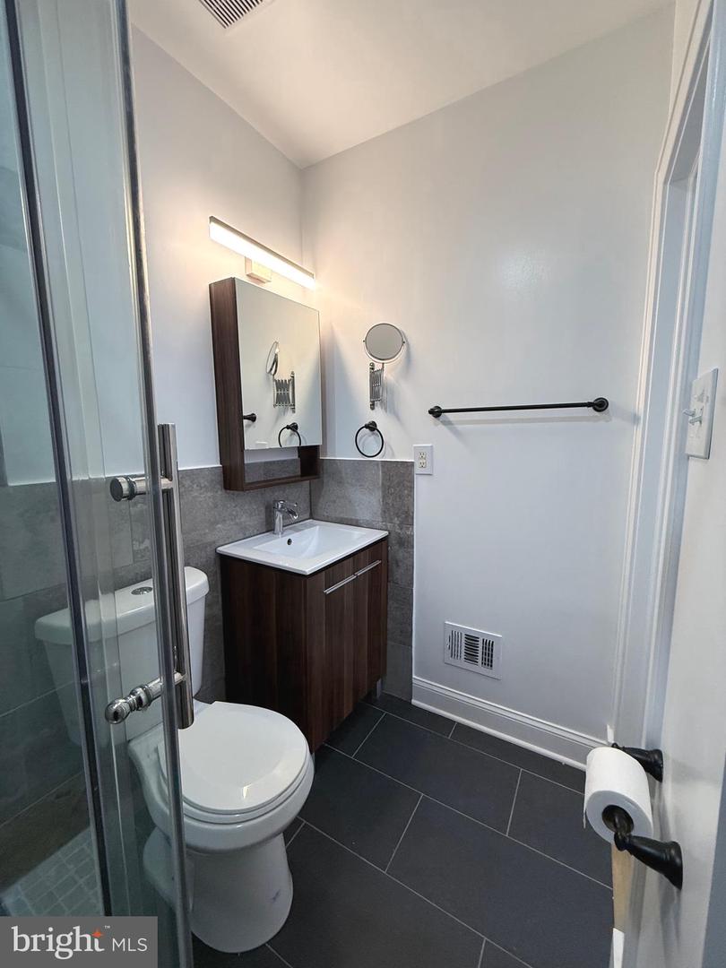 1113 HOLBROOK TER NE, WASHINGTON, District Of Columbia 20002, 2 Bedrooms Bedrooms, 8 Rooms Rooms,1 BathroomBathrooms,Residential,For sale,1113 HOLBROOK TER NE,DCDC2244224 MLS # DCDC2244224