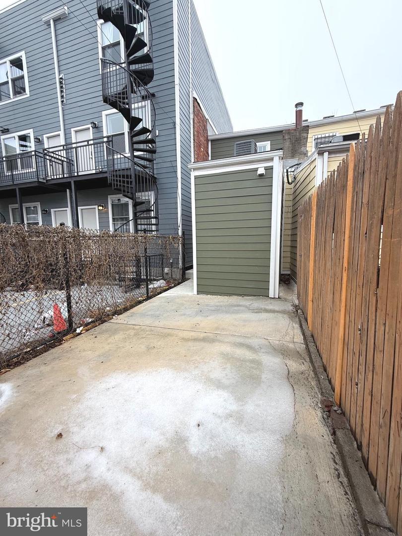 1113 HOLBROOK TER NE, WASHINGTON, District Of Columbia 20002, 2 Bedrooms Bedrooms, 8 Rooms Rooms,1 BathroomBathrooms,Residential,For sale,1113 HOLBROOK TER NE,DCDC2244224 MLS # DCDC2244224