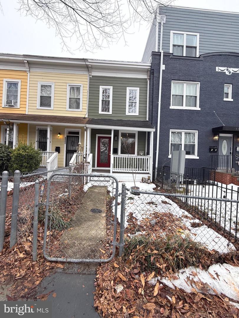 1113 HOLBROOK TER NE, WASHINGTON, District Of Columbia 20002, 2 Bedrooms Bedrooms, 8 Rooms Rooms,1 BathroomBathrooms,Residential,For sale,1113 HOLBROOK TER NE,DCDC2244224 MLS # DCDC2244224