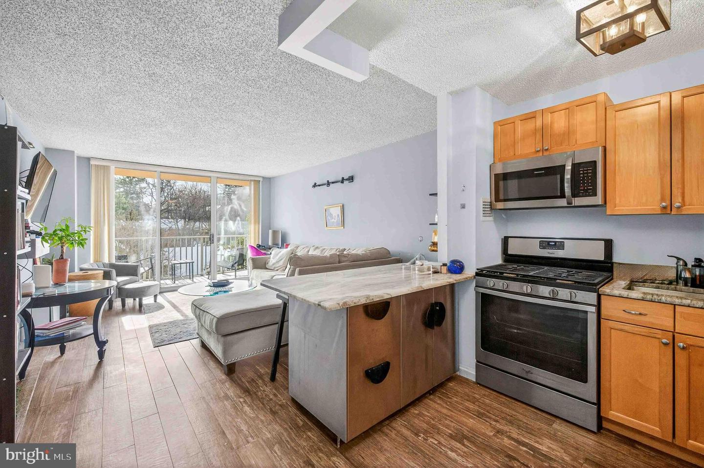 1225 MARTHA CUSTIS DR #406, ALEXANDRIA, Virginia 22302, 1 Bedroom Bedrooms, ,1 BathroomBathrooms,Residential,For sale,1225 MARTHA CUSTIS DR #406,VAAX2053688 MLS # VAAX2053688