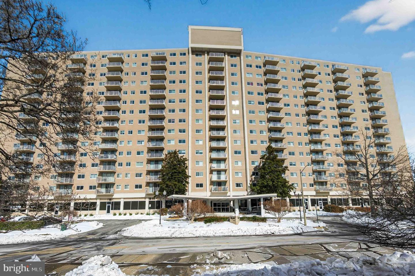 1225 MARTHA CUSTIS DR #406, ALEXANDRIA, Virginia 22302, 1 Bedroom Bedrooms, ,1 BathroomBathrooms,Residential,For sale,1225 MARTHA CUSTIS DR #406,VAAX2053688 MLS # VAAX2053688