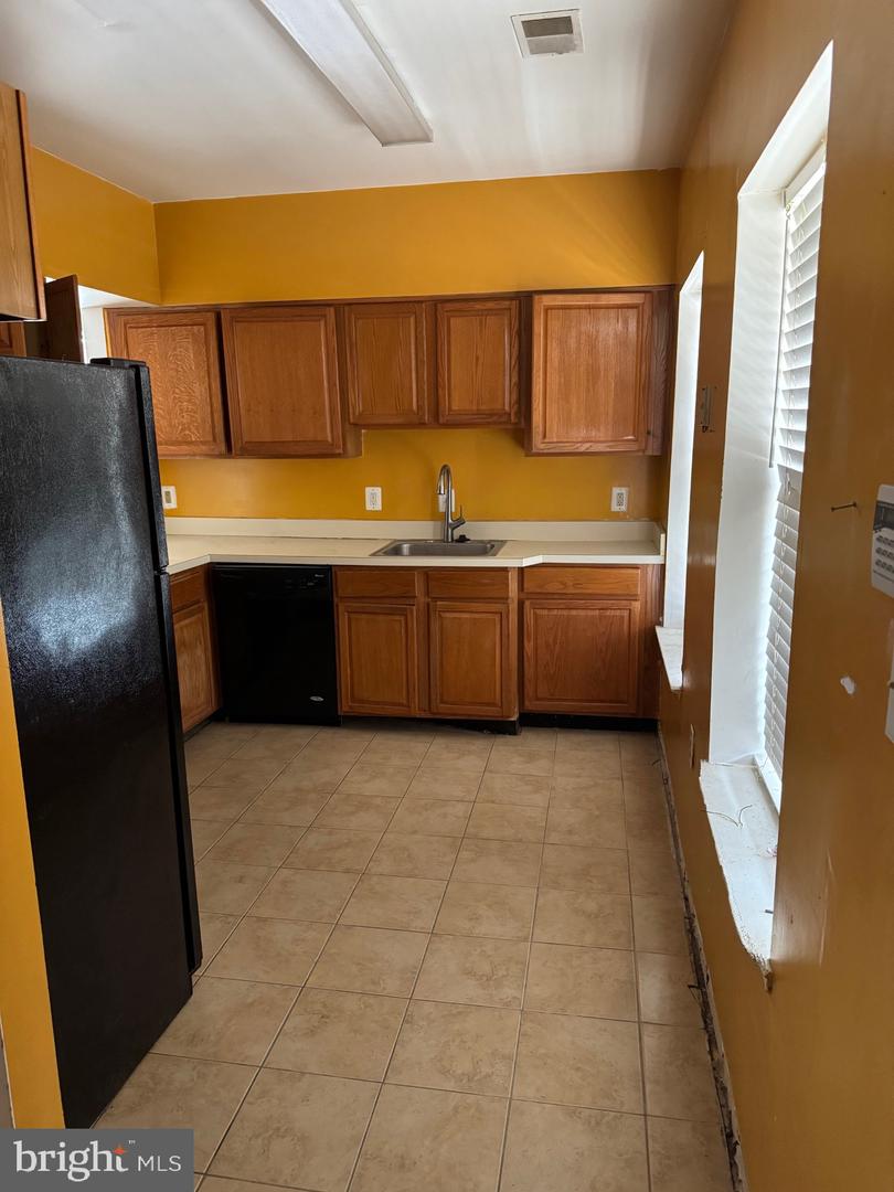 3710 ROOSEVELT PL NE #3710, WASHINGTON, District Of Columbia 20019, 2 Bedrooms Bedrooms, ,1 BathroomBathrooms,Residential,For sale,3710 ROOSEVELT PL NE #3710,DCDC2244230 MLS # DCDC2244230