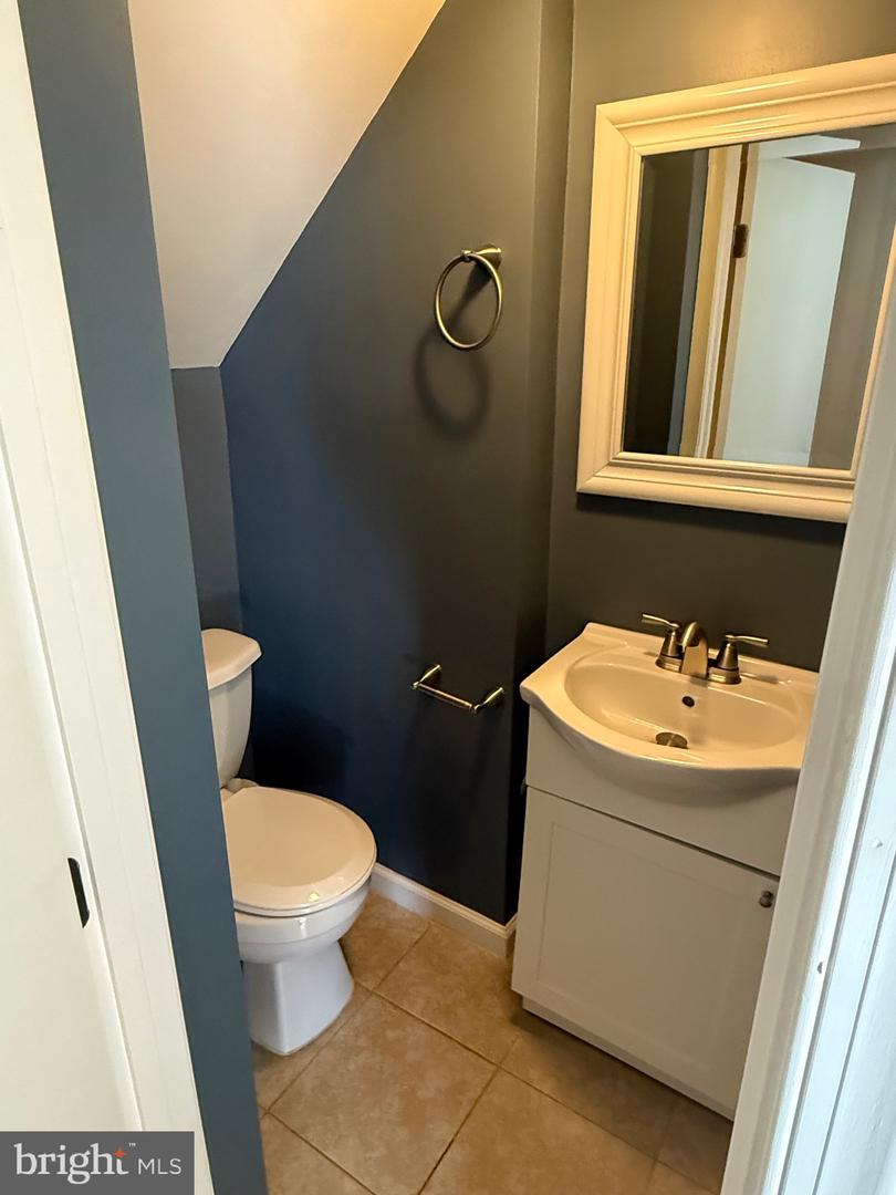 4909 TIBBITT LN, BURKE, Virginia 22015, 3 Bedrooms Bedrooms, ,1 BathroomBathrooms,Residential,For sale,4909 TIBBITT LN,VAFX2288540 MLS # VAFX2288540