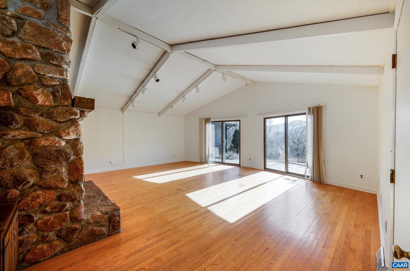 2288 LEXINGTON TPKE, AMHERST, Virginia 24521, 3 Bedrooms Bedrooms, ,4 BathroomsBathrooms,Residential,For sale,2288 LEXINGTON TPKE,672959 MLS # 672959