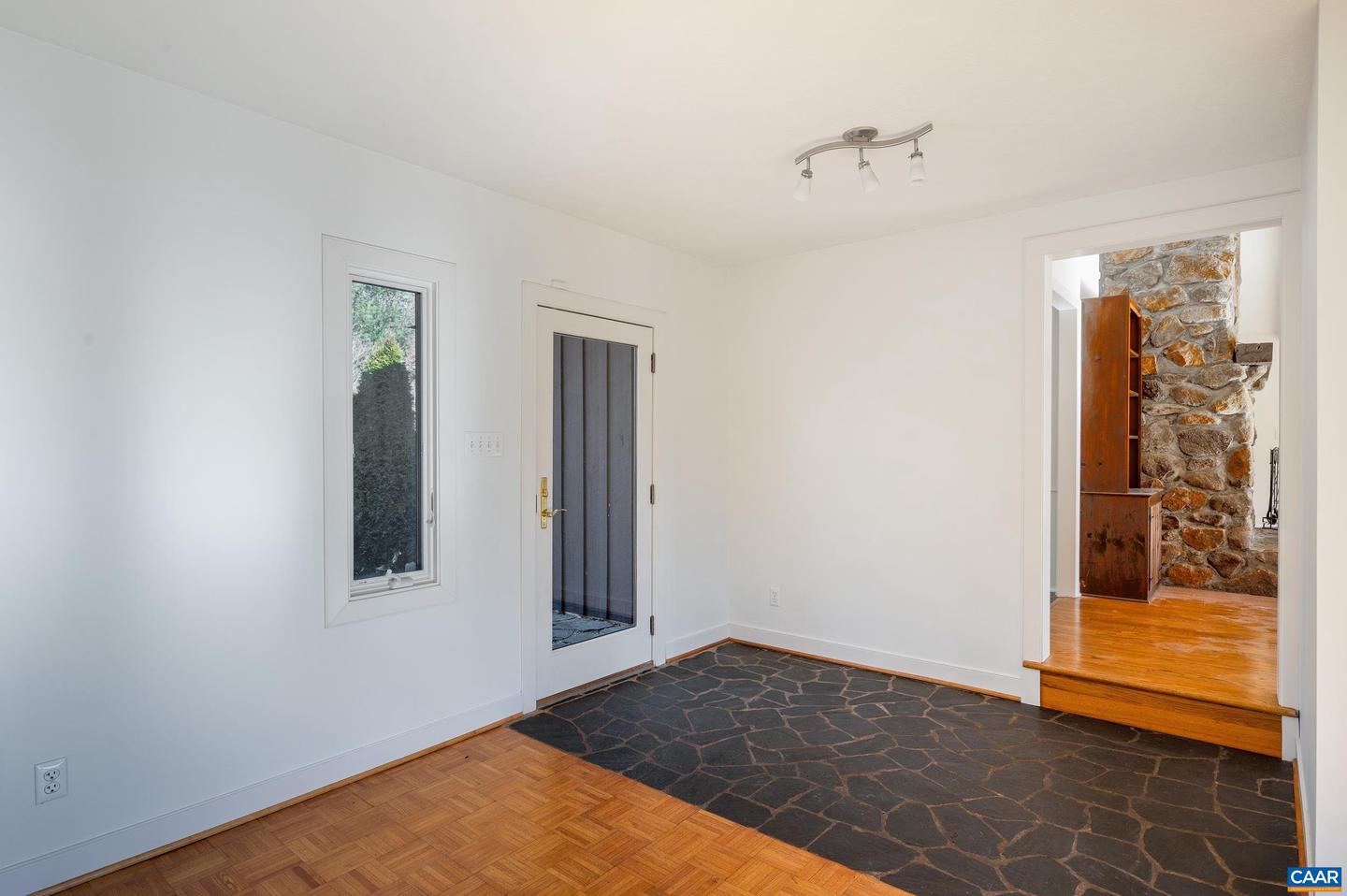 2288 LEXINGTON TPKE, AMHERST, Virginia 24521, 3 Bedrooms Bedrooms, ,4 BathroomsBathrooms,Residential,For sale,2288 LEXINGTON TPKE,672959 MLS # 672959