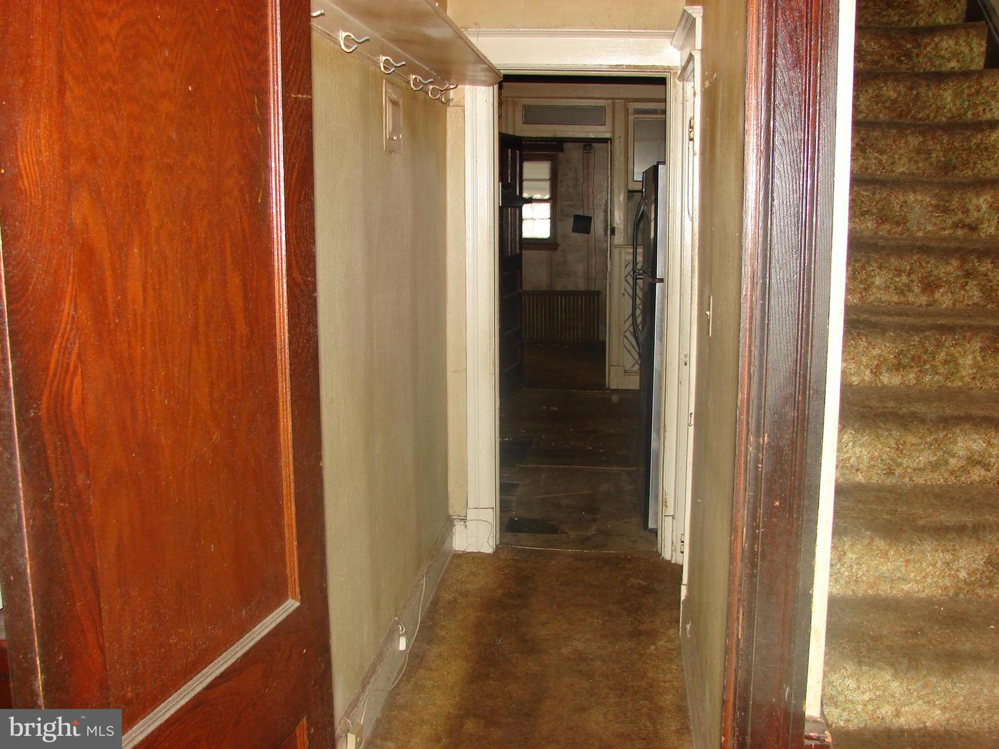 415 NW FARRAGUT ST NW, WASHINGTON, District Of Columbia 20011, 3 Bedrooms Bedrooms, ,2 BathroomsBathrooms,Residential,For sale,415 NW FARRAGUT ST NW,DCDC2244238 MLS # DCDC2244238