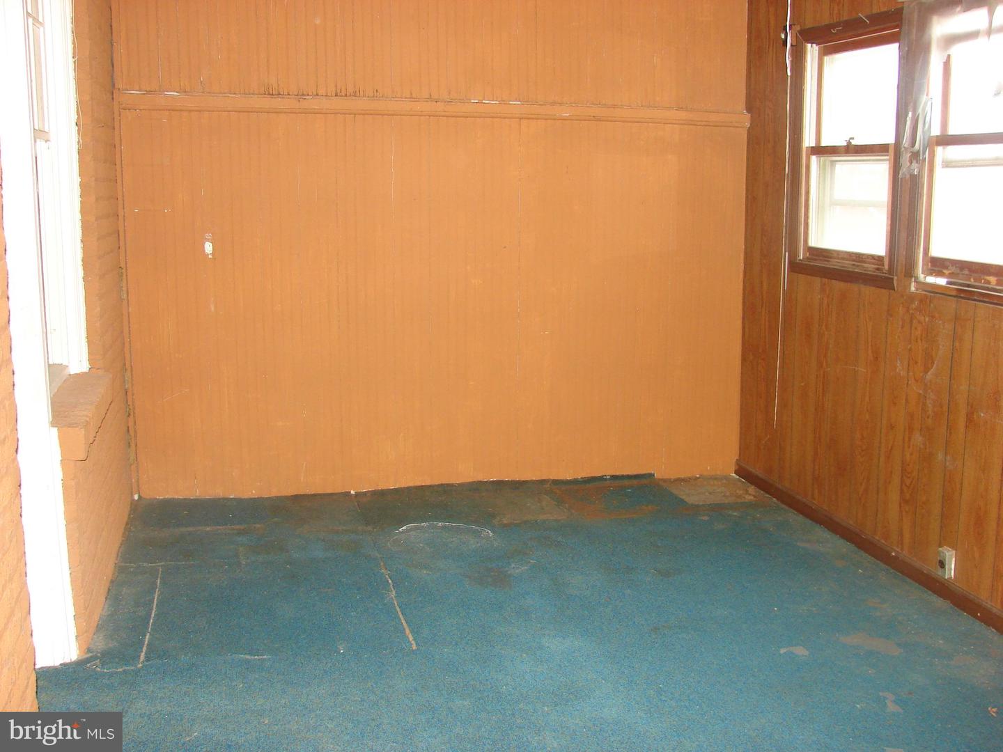 415 NW FARRAGUT ST NW, WASHINGTON, District Of Columbia 20011, 3 Bedrooms Bedrooms, ,2 BathroomsBathrooms,Residential,For sale,415 NW FARRAGUT ST NW,DCDC2244238 MLS # DCDC2244238