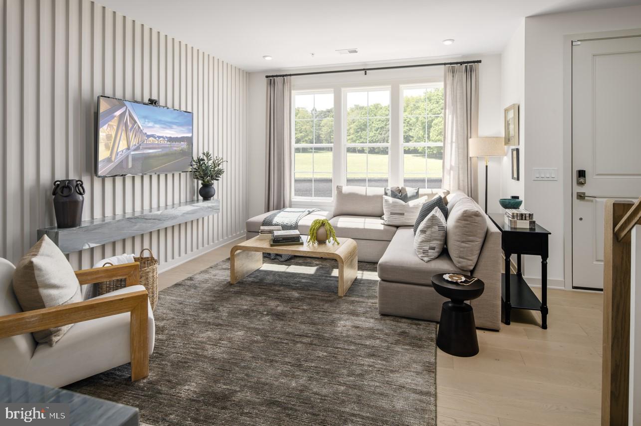 22103 MIDMOORE DR, ASHBURN, Virginia 20148, 3 Bedrooms Bedrooms, ,2 BathroomsBathrooms,Residential,For sale,22103 MIDMOORE DR,VALO2115090 MLS # VALO2115090