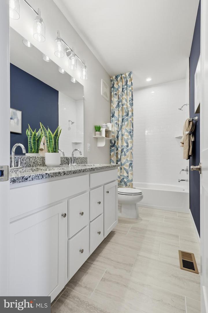 17720 WILLIAMS WAY, DUMFRIES, Virginia 22026, 3 Bedrooms Bedrooms, ,2 BathroomsBathrooms,Residential,For sale,17720 WILLIAMS WAY,VAPW2111678 MLS # VAPW2111678