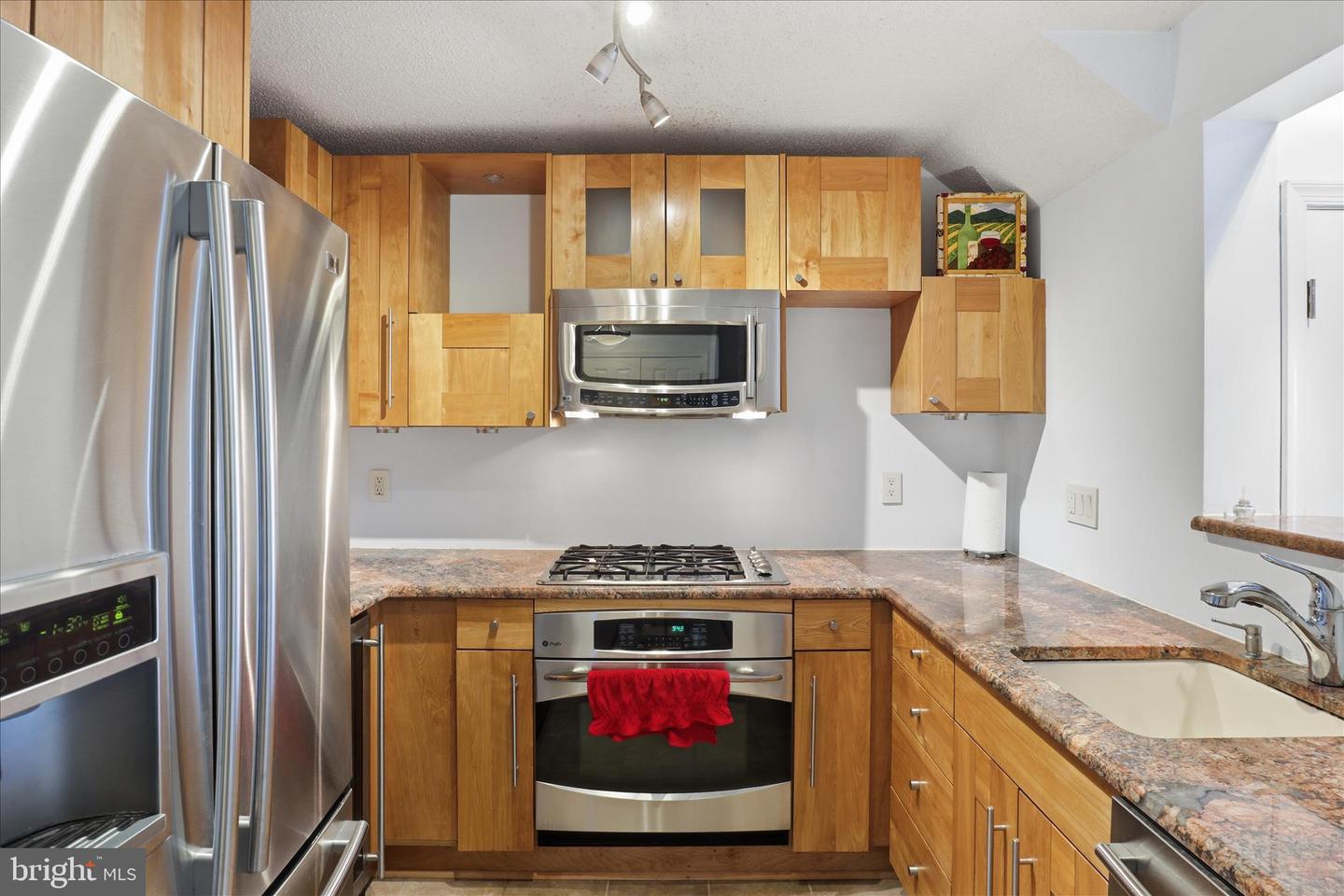 1720 LAKE SHORE CREST DR #34, RESTON, Virginia 20190, 1 Bedroom Bedrooms, ,1 BathroomBathrooms,Residential,For sale,1720 LAKE SHORE CREST DR #34,VAFX2288472 MLS # VAFX2288472