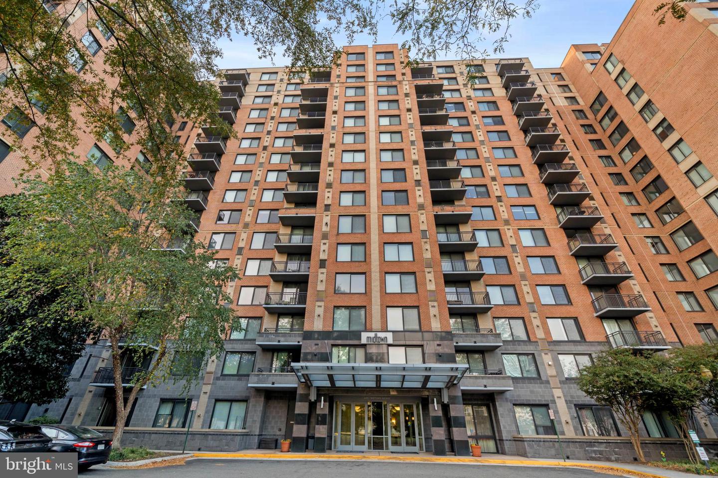 2451 MIDTOWN AVE #203, ALEXANDRIA, Virginia 22303, 2 Bedrooms Bedrooms, ,2 BathroomsBathrooms,Residential,For sale,2451 MIDTOWN AVE #203,VAFX2288560 MLS # VAFX2288560 2451 MIDTOWN AVE #203, ALEXANDRIA, Virginia 22303, 2 Bedrooms Bedrooms, ,2 BathroomsBathrooms,Residential,For sale,2451 MIDTOWN AVE #203,VAFX2288560 MLS # VAFX2288560