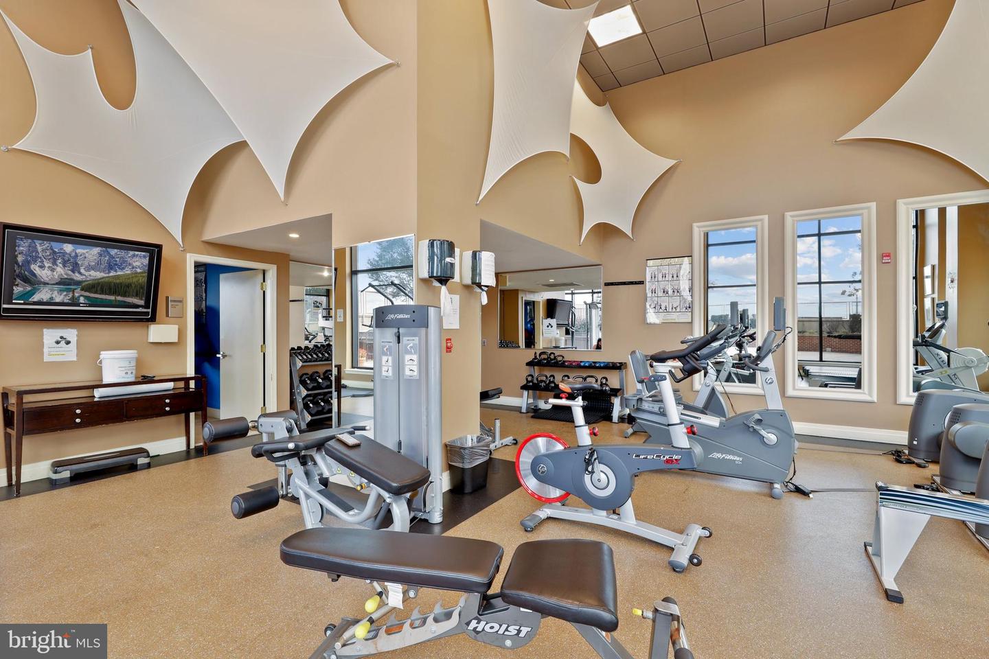 2451 MIDTOWN AVE #203, ALEXANDRIA, Virginia 22303, 2 Bedrooms Bedrooms, ,2 BathroomsBathrooms,Residential,For sale,2451 MIDTOWN AVE #203,VAFX2288560 MLS # VAFX2288560 2451 MIDTOWN AVE #203, ALEXANDRIA, Virginia 22303, 2 Bedrooms Bedrooms, ,2 BathroomsBathrooms,Residential,For sale,2451 MIDTOWN AVE #203,VAFX2288560 MLS # VAFX2288560