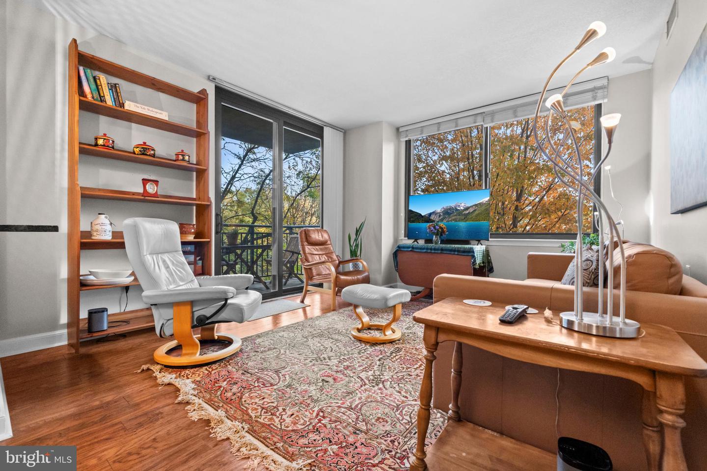 2451 MIDTOWN AVE #203, ALEXANDRIA, Virginia 22303, 2 Bedrooms Bedrooms, ,2 BathroomsBathrooms,Residential,For sale,2451 MIDTOWN AVE #203,VAFX2288560 MLS # VAFX2288560 2451 MIDTOWN AVE #203, ALEXANDRIA, Virginia 22303, 2 Bedrooms Bedrooms, ,2 BathroomsBathrooms,Residential,For sale,2451 MIDTOWN AVE #203,VAFX2288560 MLS # VAFX2288560