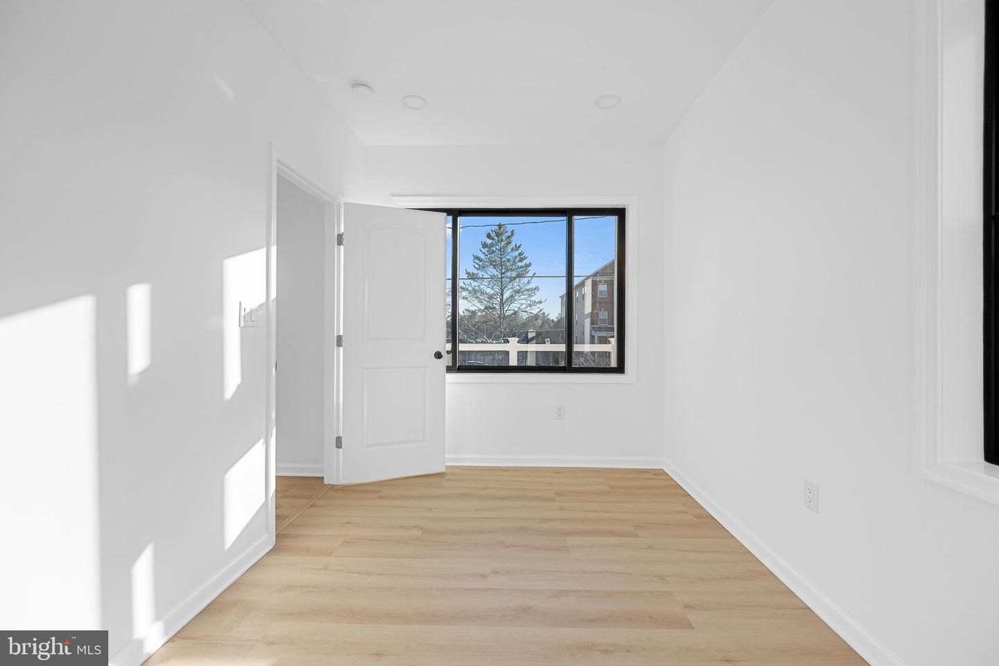 3108 ADAMS ST NE, WASHINGTON, District Of Columbia 20018, 6 Bedrooms Bedrooms, ,5 BathroomsBathrooms,Residential,For sale,3108 ADAMS ST NE,DCDC2244282 MLS # DCDC2244282