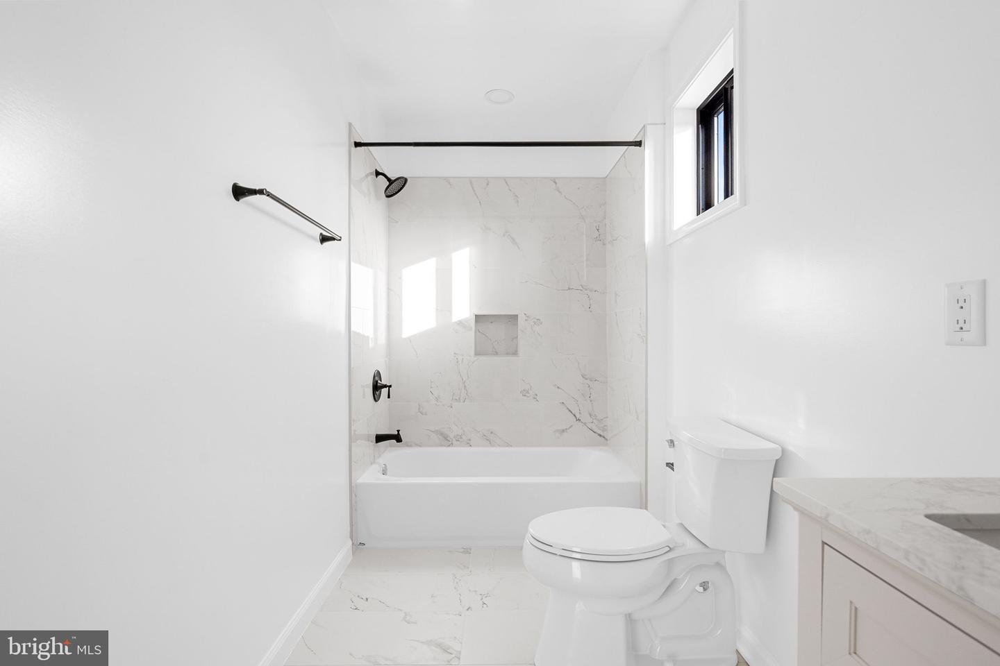 3108 ADAMS ST NE, WASHINGTON, District Of Columbia 20018, 6 Bedrooms Bedrooms, ,5 BathroomsBathrooms,Residential,For sale,3108 ADAMS ST NE,DCDC2244282 MLS # DCDC2244282