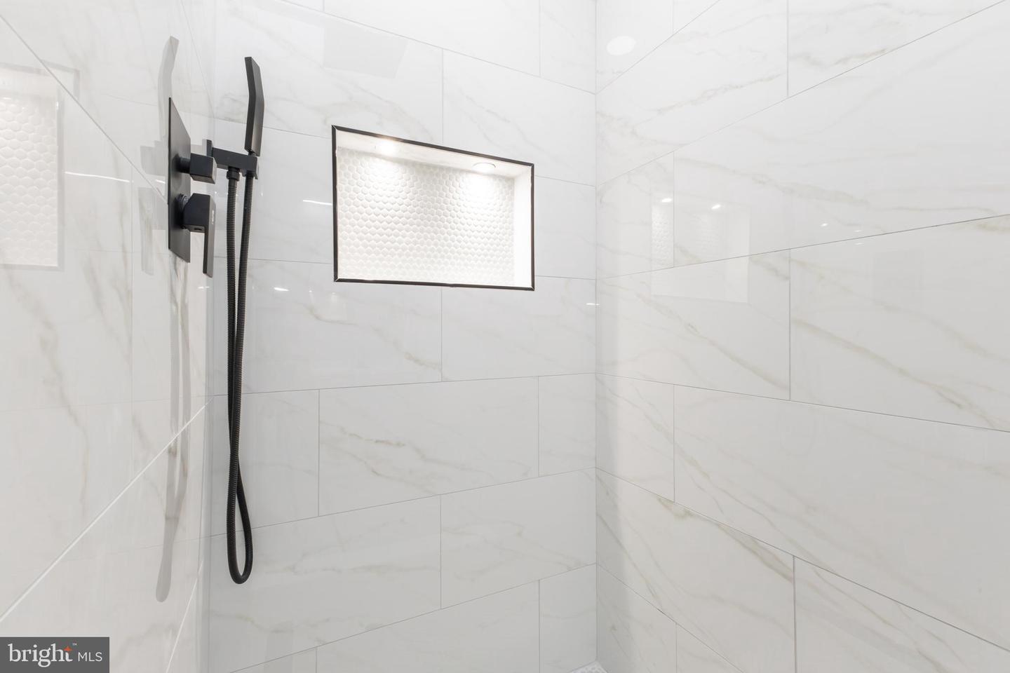 2777 GROVEMORE LN, VIENNA, Virginia 22180, 3 Bedrooms Bedrooms, ,2 BathroomsBathrooms,Residential,For sale,2777 GROVEMORE LN,VAFX2288608 MLS # VAFX2288608