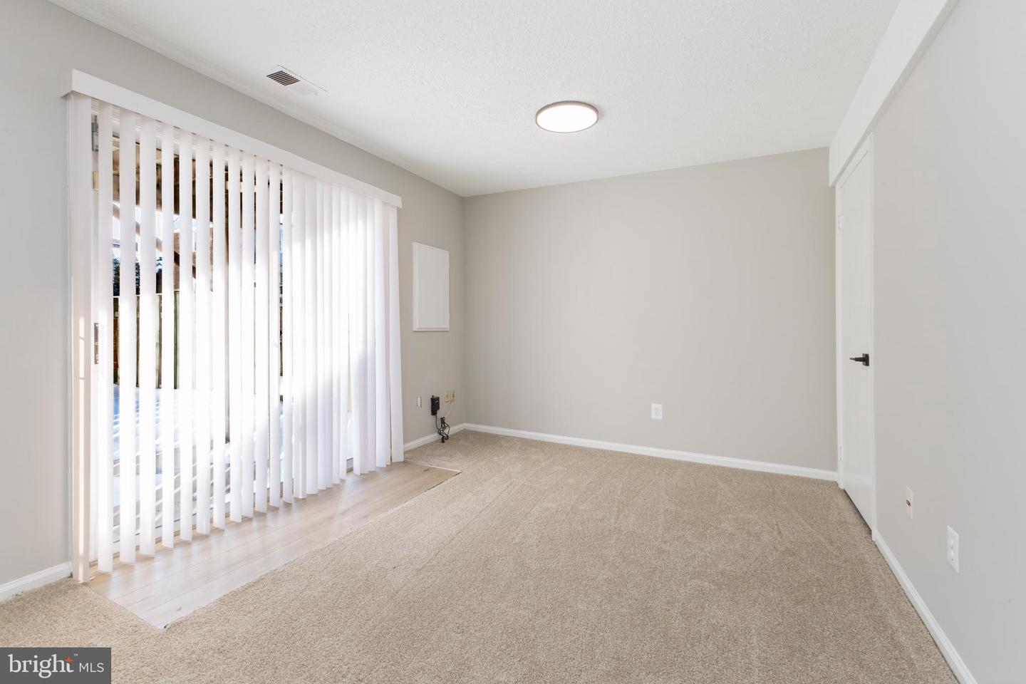 2777 GROVEMORE LN, VIENNA, Virginia 22180, 3 Bedrooms Bedrooms, ,2 BathroomsBathrooms,Residential,For sale,2777 GROVEMORE LN,VAFX2288608 MLS # VAFX2288608