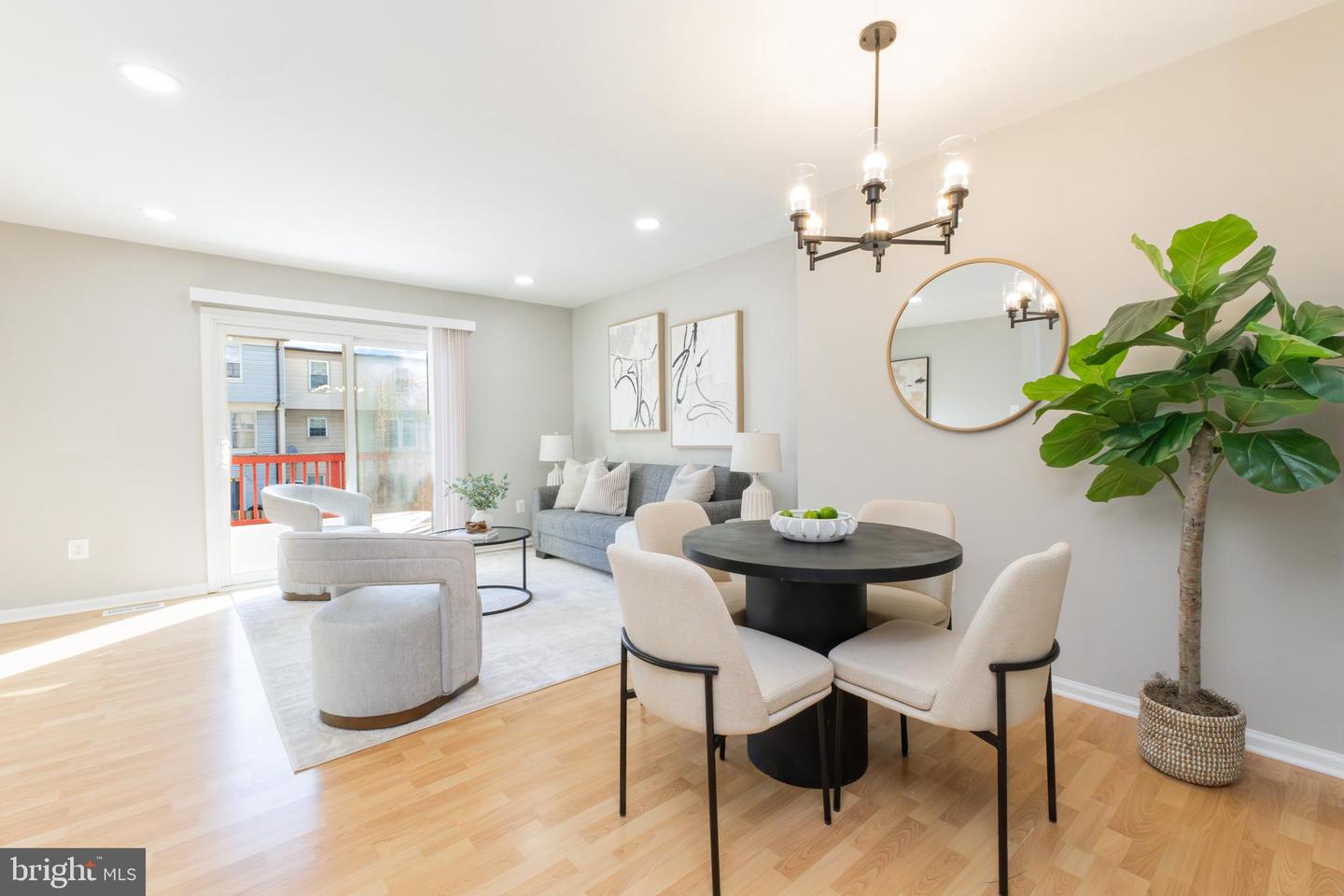 2777 GROVEMORE LN, VIENNA, Virginia 22180, 3 Bedrooms Bedrooms, ,2 BathroomsBathrooms,Residential,For sale,2777 GROVEMORE LN,VAFX2288608 MLS # VAFX2288608