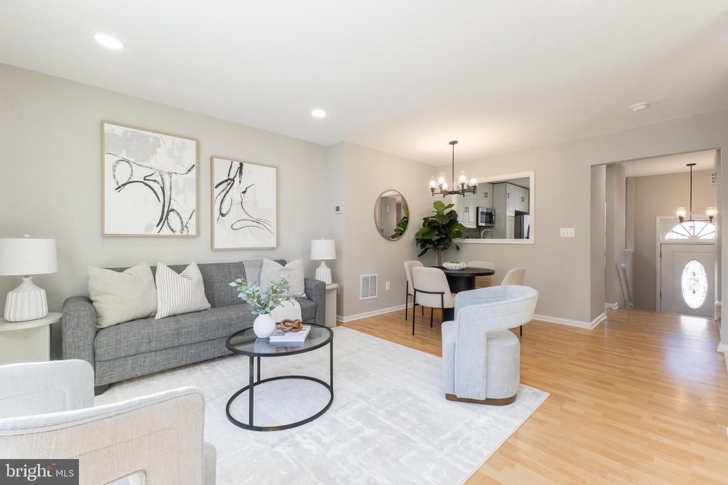 2777 GROVEMORE LN, VIENNA, Virginia 22180, 3 Bedrooms Bedrooms, ,2 BathroomsBathrooms,Residential,For sale,2777 GROVEMORE LN,VAFX2288608 MLS # VAFX2288608