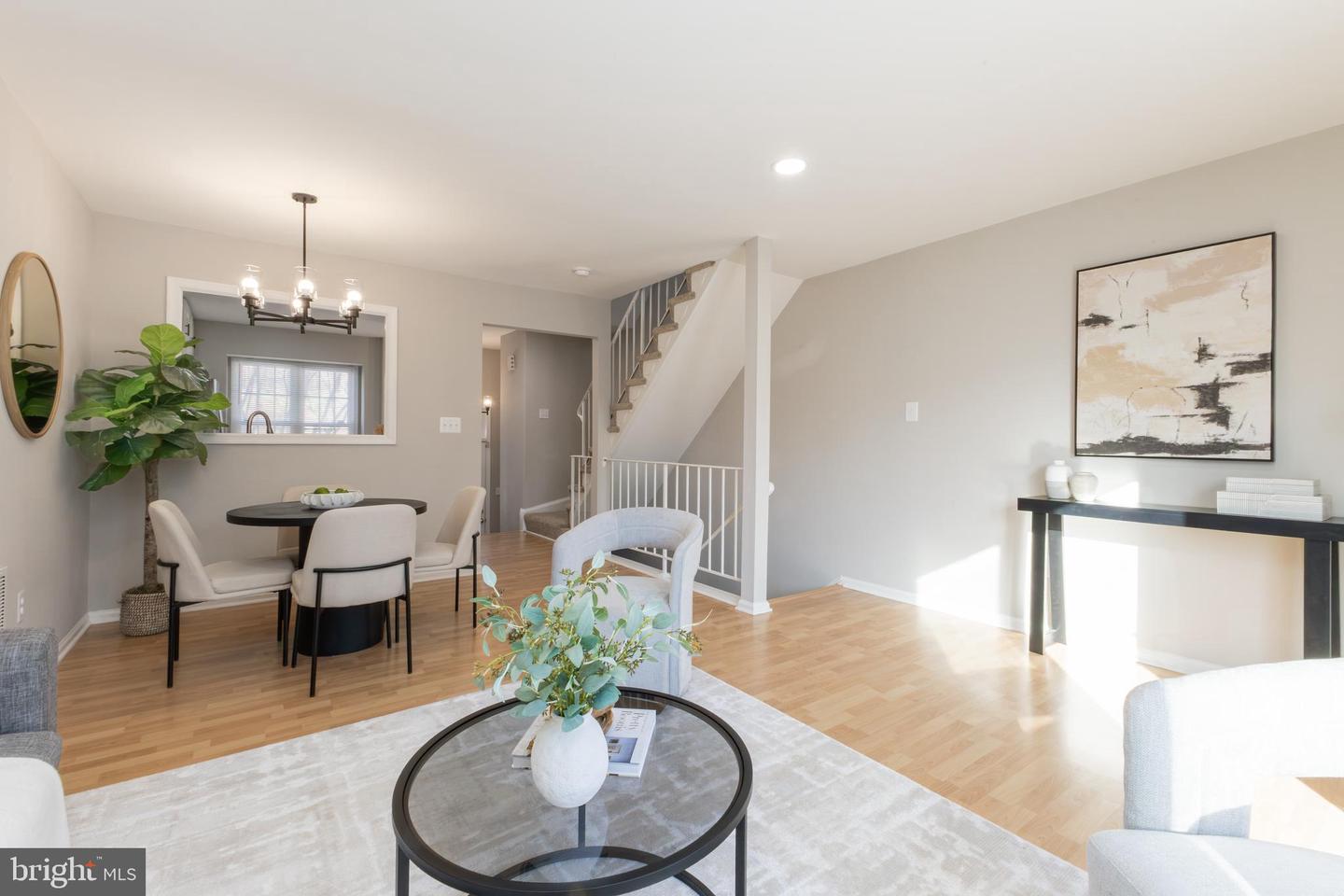 2777 GROVEMORE LN, VIENNA, Virginia 22180, 3 Bedrooms Bedrooms, ,2 BathroomsBathrooms,Residential,For sale,2777 GROVEMORE LN,VAFX2288608 MLS # VAFX2288608