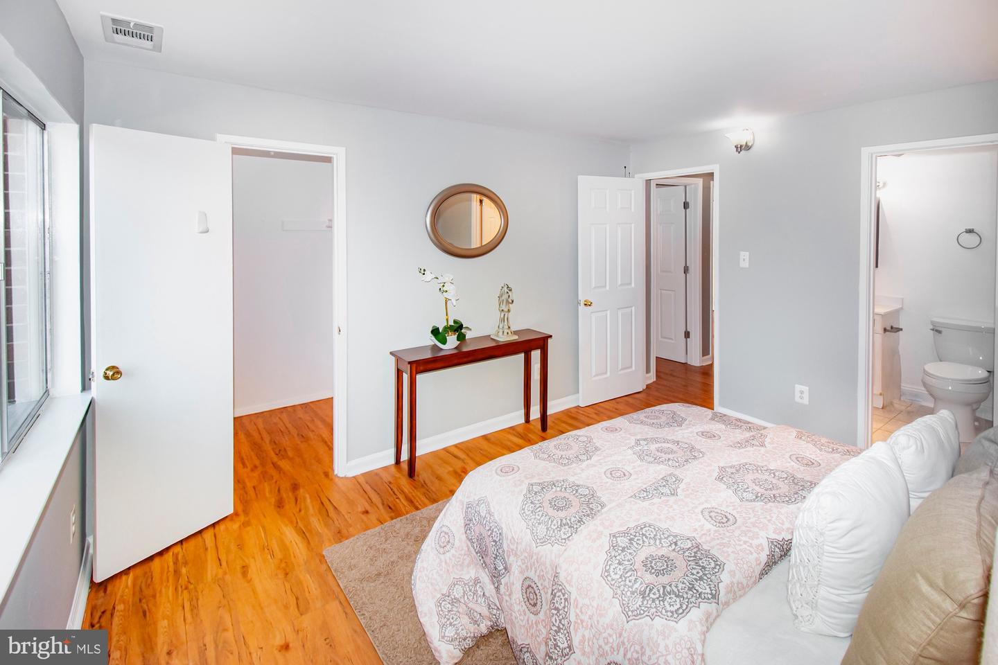 7996 AUDUBON AVE #102, ALEXANDRIA, Virginia 22306, 3 Bedrooms Bedrooms, ,2 BathroomsBathrooms,Residential,For sale,7996 AUDUBON AVE #102,VAFX2288624 MLS # VAFX2288624