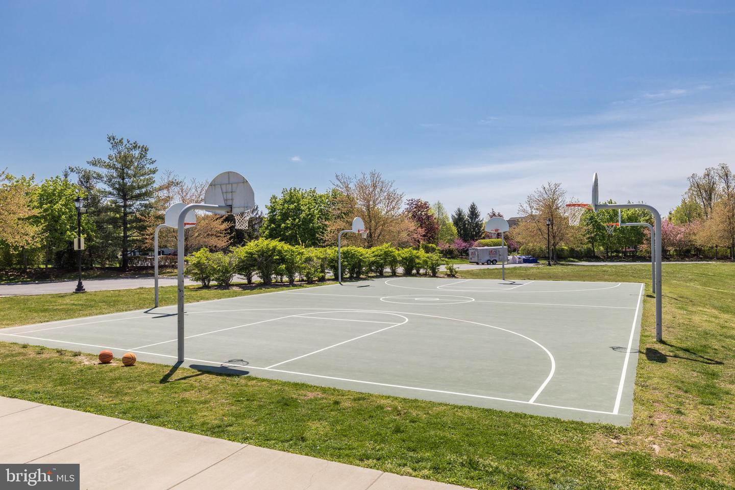 19746 WILLOWDALE PL, ASHBURN, Virginia 20147, 6 Bedrooms Bedrooms, ,6 BathroomsBathrooms,Residential,For sale,19746 WILLOWDALE PL,VALO2115114 MLS # VALO2115114