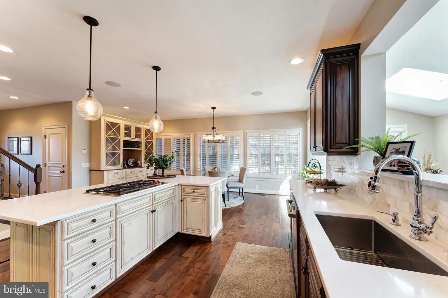 19746 WILLOWDALE PL, ASHBURN, Virginia 20147, 6 Bedrooms Bedrooms, ,6 BathroomsBathrooms,Residential,For sale,19746 WILLOWDALE PL,VALO2115114 MLS # VALO2115114