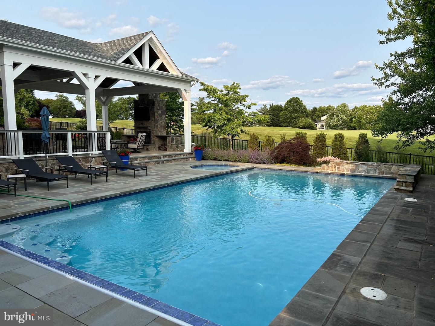 19746 WILLOWDALE PL, ASHBURN, Virginia 20147, 6 Bedrooms Bedrooms, ,6 BathroomsBathrooms,Residential,For sale,19746 WILLOWDALE PL,VALO2115114 MLS # VALO2115114