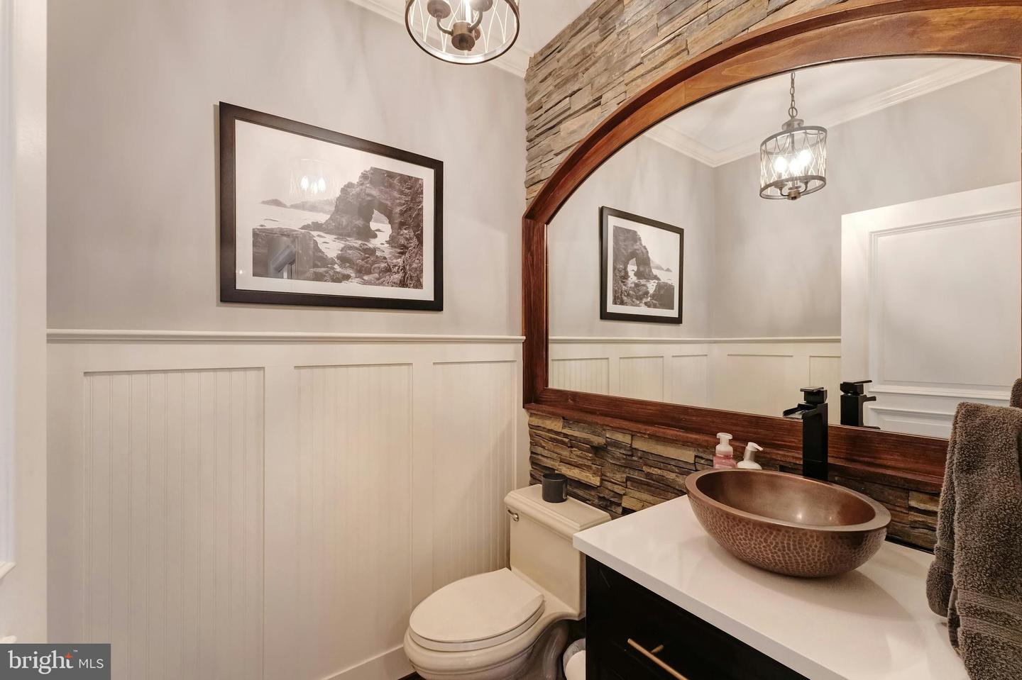 19746 WILLOWDALE PL, ASHBURN, Virginia 20147, 6 Bedrooms Bedrooms, ,6 BathroomsBathrooms,Residential,For sale,19746 WILLOWDALE PL,VALO2115114 MLS # VALO2115114