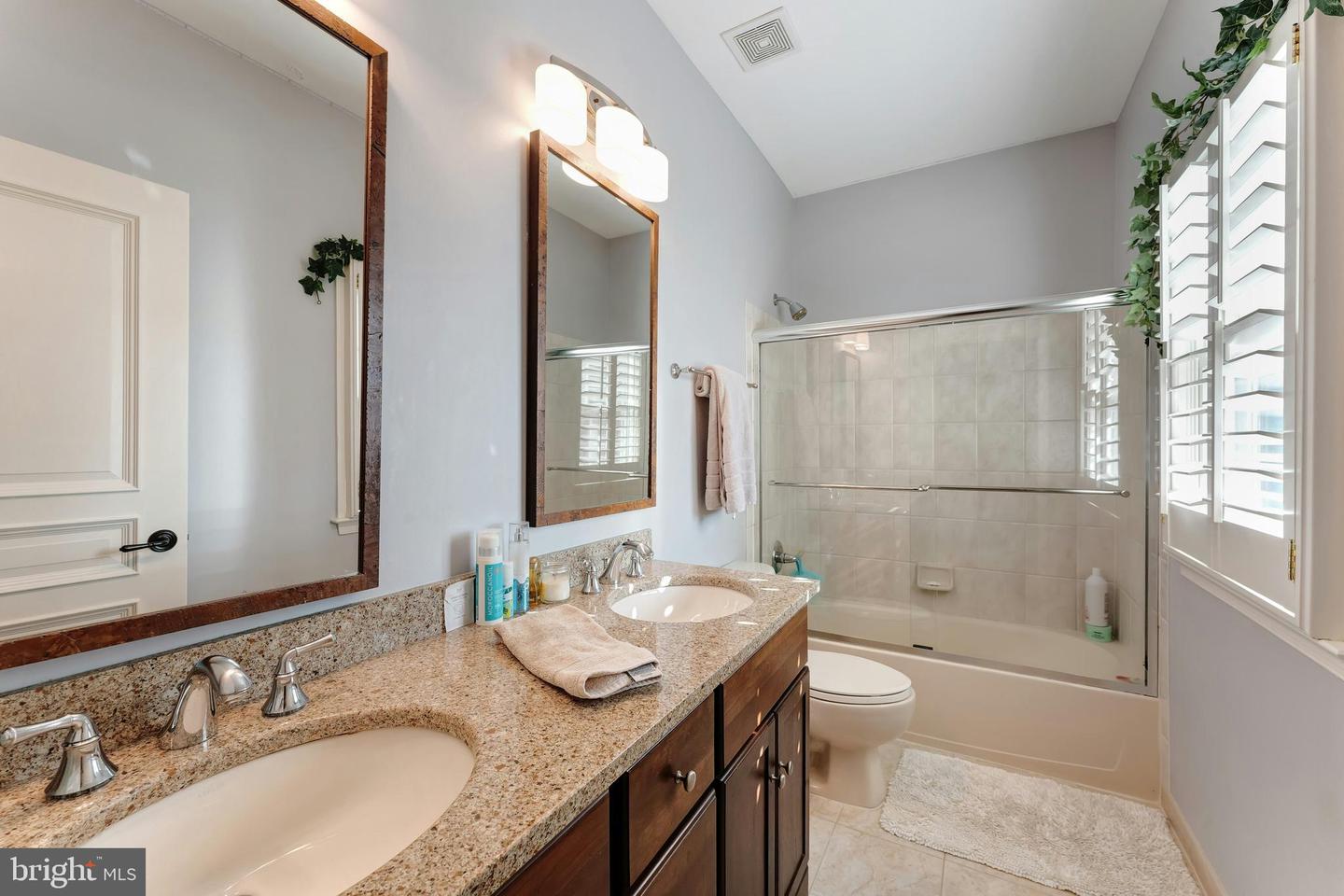 19746 WILLOWDALE PL, ASHBURN, Virginia 20147, 6 Bedrooms Bedrooms, ,6 BathroomsBathrooms,Residential,For sale,19746 WILLOWDALE PL,VALO2115114 MLS # VALO2115114