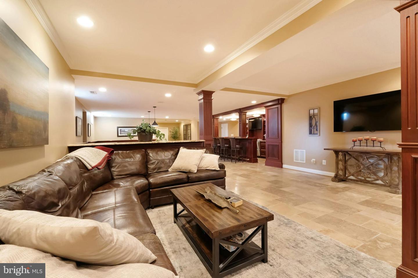 19746 WILLOWDALE PL, ASHBURN, Virginia 20147, 6 Bedrooms Bedrooms, ,6 BathroomsBathrooms,Residential,For sale,19746 WILLOWDALE PL,VALO2115114 MLS # VALO2115114