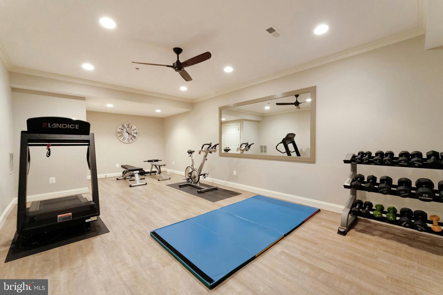 19746 WILLOWDALE PL, ASHBURN, Virginia 20147, 6 Bedrooms Bedrooms, ,6 BathroomsBathrooms,Residential,For sale,19746 WILLOWDALE PL,VALO2115114 MLS # VALO2115114