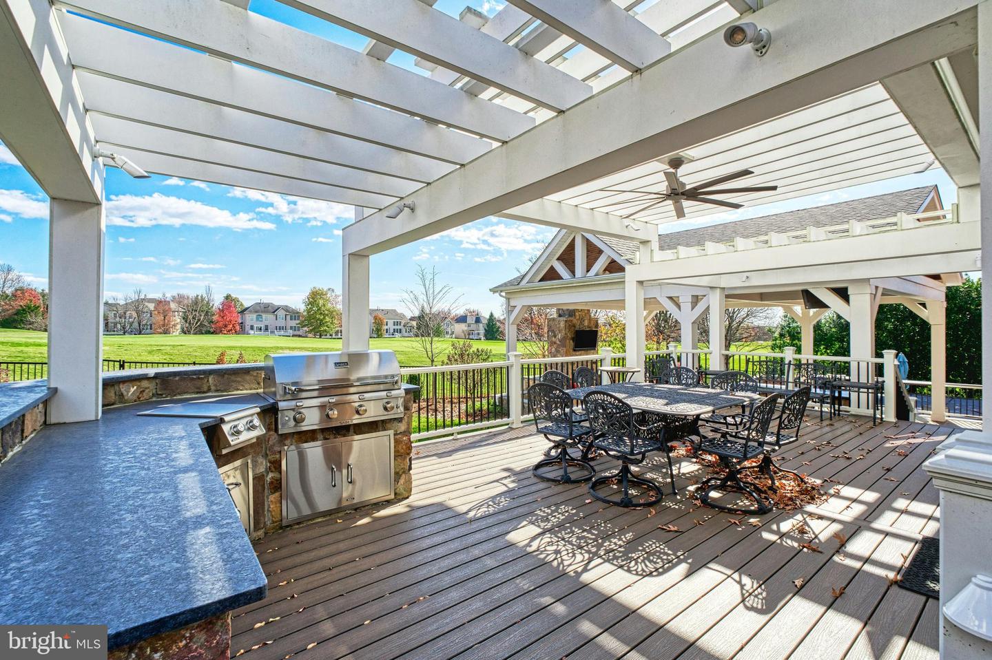 19746 WILLOWDALE PL, ASHBURN, Virginia 20147, 6 Bedrooms Bedrooms, ,6 BathroomsBathrooms,Residential,For sale,19746 WILLOWDALE PL,VALO2115114 MLS # VALO2115114