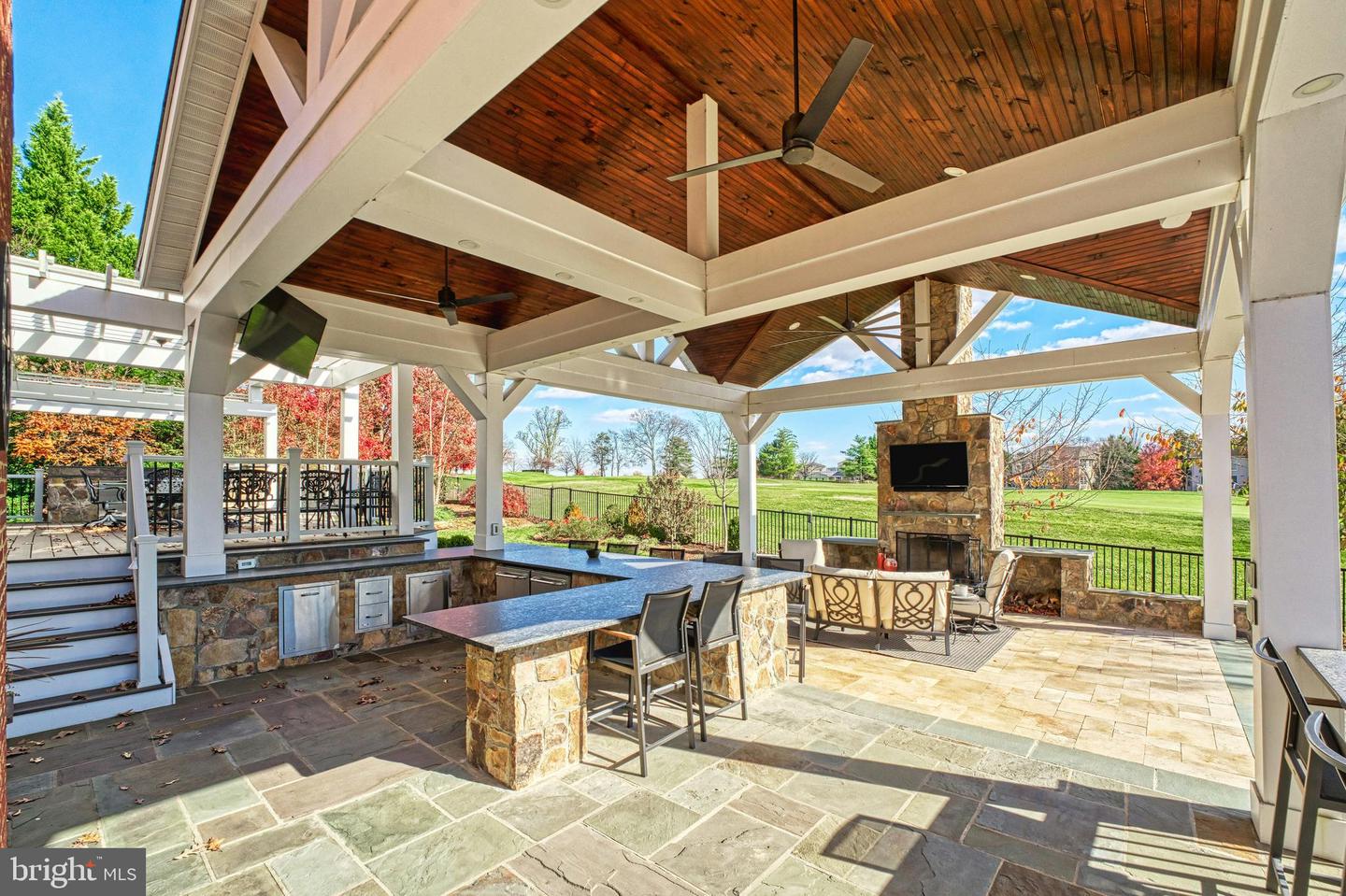 19746 WILLOWDALE PL, ASHBURN, Virginia 20147, 6 Bedrooms Bedrooms, ,6 BathroomsBathrooms,Residential,For sale,19746 WILLOWDALE PL,VALO2115114 MLS # VALO2115114