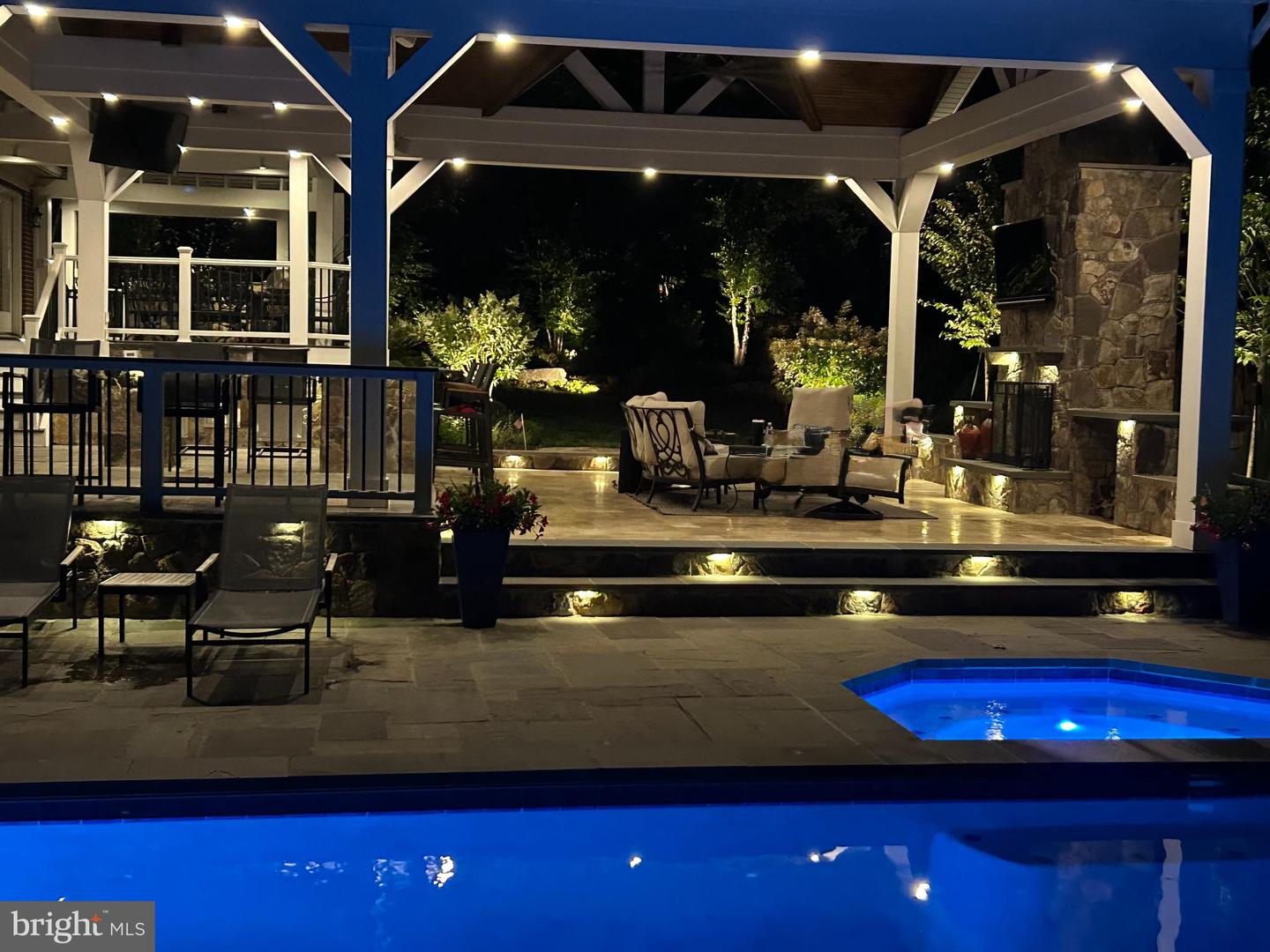 19746 WILLOWDALE PL, ASHBURN, Virginia 20147, 6 Bedrooms Bedrooms, ,6 BathroomsBathrooms,Residential,For sale,19746 WILLOWDALE PL,VALO2115114 MLS # VALO2115114