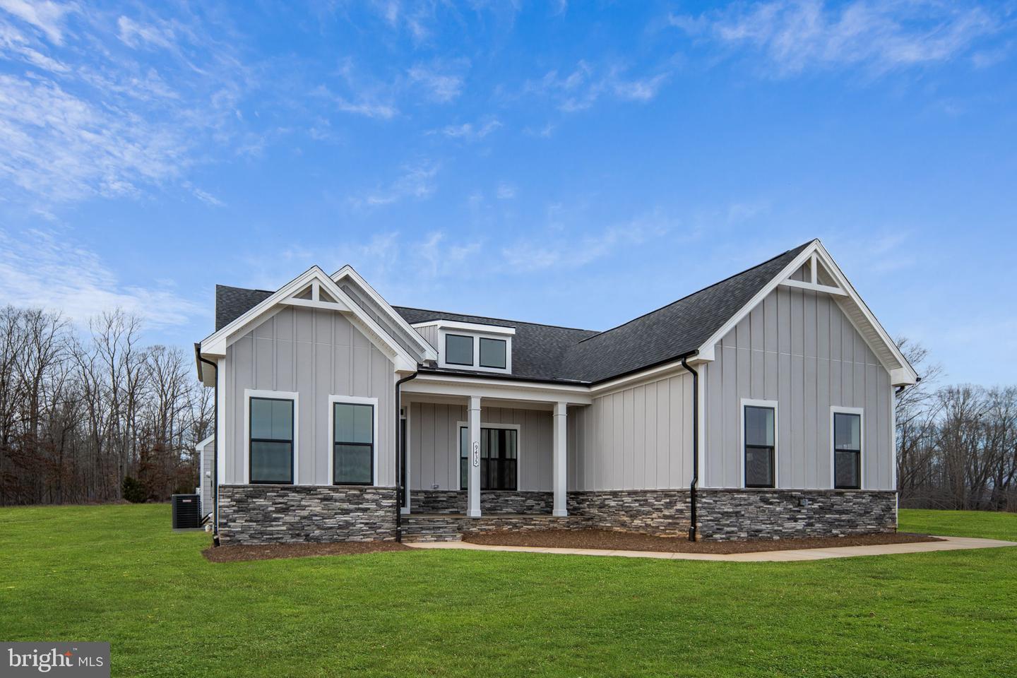 8633 ROSNI WAY, FREDERICKSBURG, Virginia 22407, 3 Bedrooms Bedrooms, ,2 BathroomsBathrooms,Residential,For sale,8633 ROSNI WAY,VASP2039020 MLS # VASP2039020