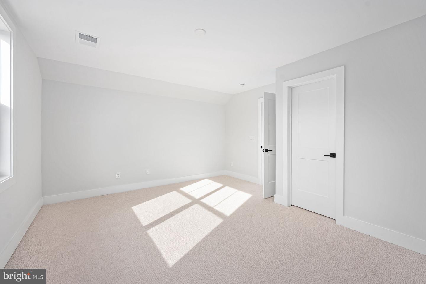 8633 ROSNI WAY, FREDERICKSBURG, Virginia 22407, 3 Bedrooms Bedrooms, ,2 BathroomsBathrooms,Residential,For sale,8633 ROSNI WAY,VASP2039020 MLS # VASP2039020