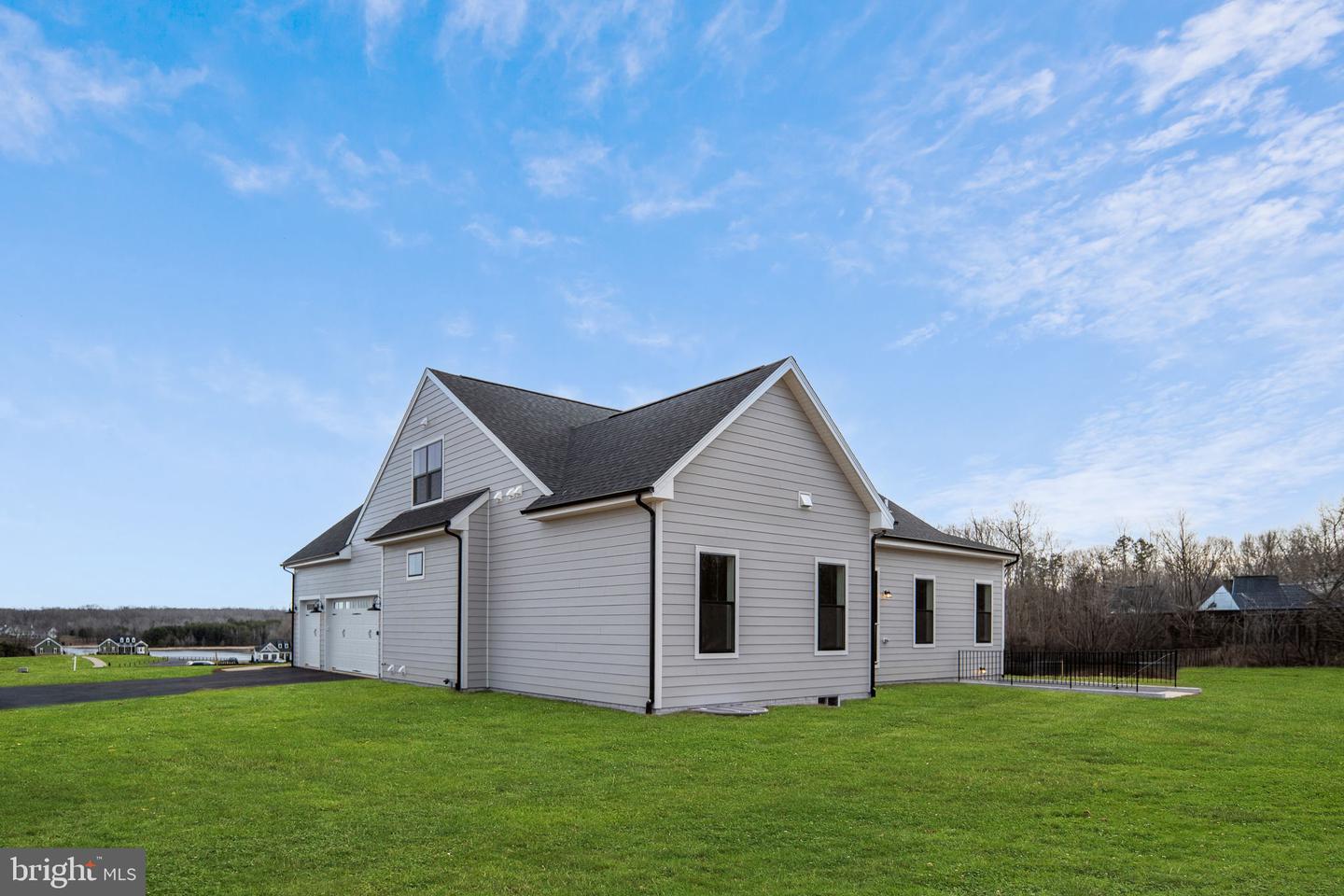 8633 ROSNI WAY, FREDERICKSBURG, Virginia 22407, 3 Bedrooms Bedrooms, ,2 BathroomsBathrooms,Residential,For sale,8633 ROSNI WAY,VASP2039020 MLS # VASP2039020