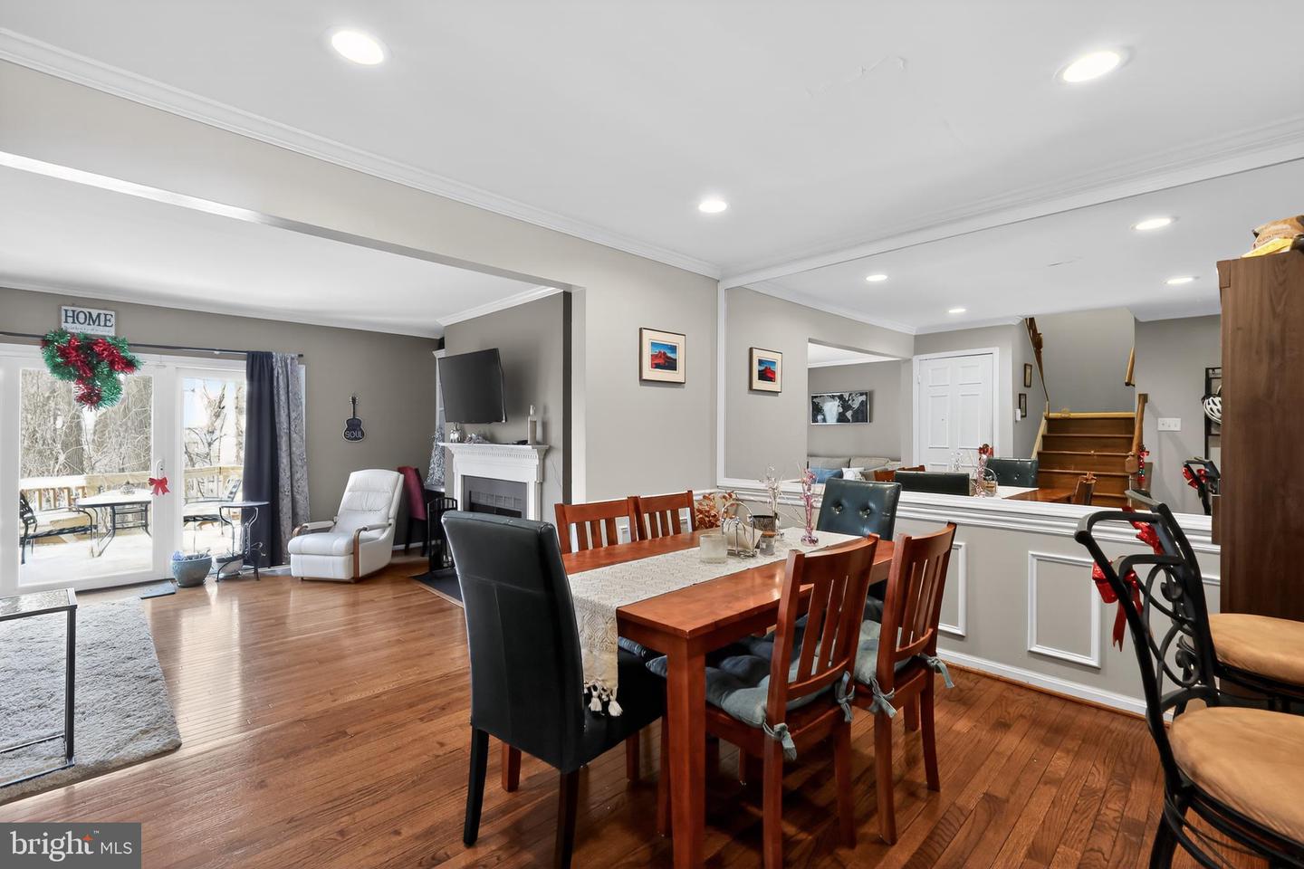 5868 LANGTON DR, ALEXANDRIA, Virginia 22310, 3 Bedrooms Bedrooms, ,2 BathroomsBathrooms,Residential,For sale,5868 LANGTON DR,VAFX2288628 MLS # VAFX2288628