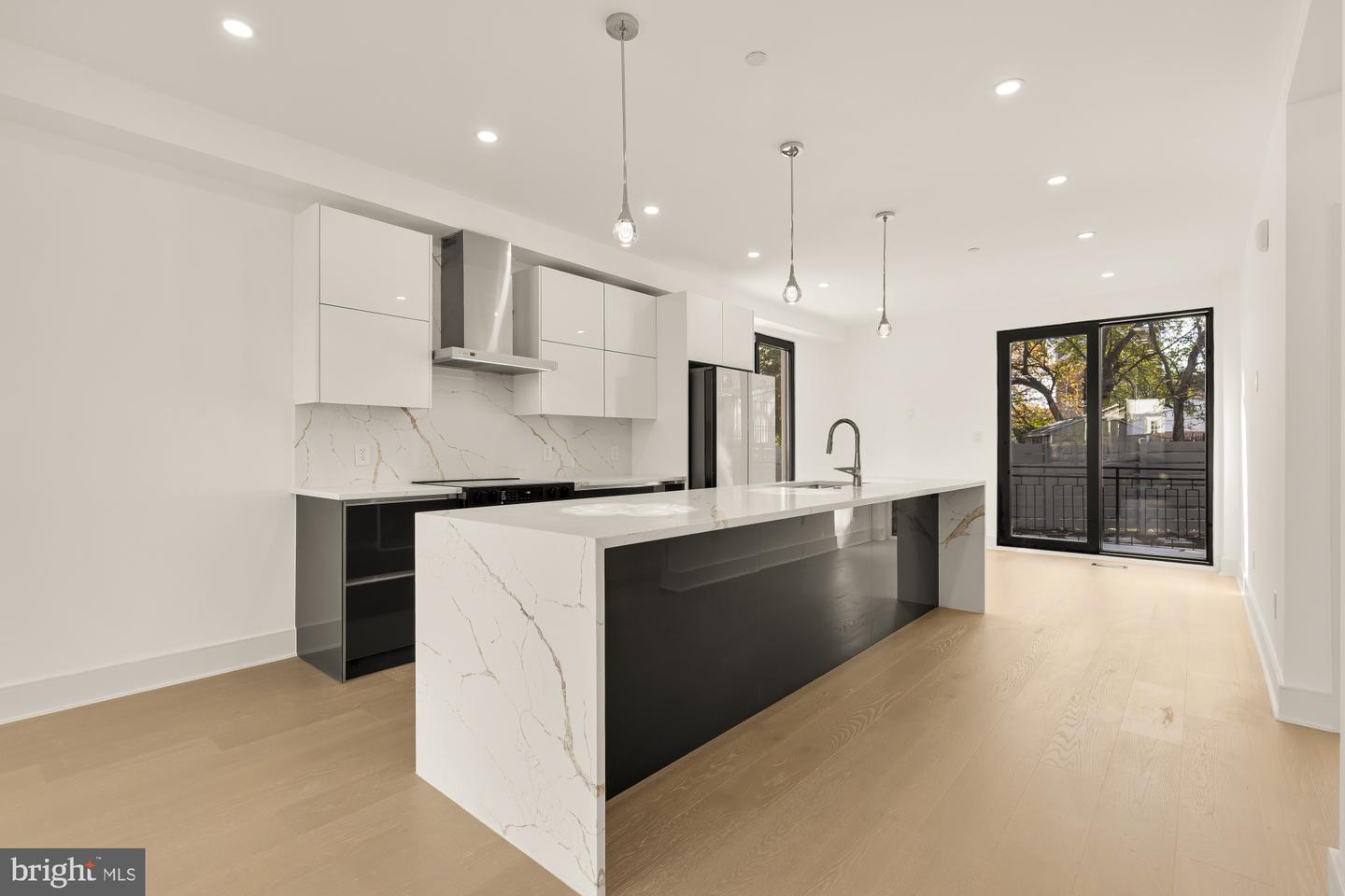 1810 CENTRAL PL NE #1, WASHINGTON, District Of Columbia 20002, 4 Bedrooms Bedrooms, ,4 BathroomsBathrooms,Residential,For sale,1810 CENTRAL PL NE #1,DCDC2244316 MLS # DCDC2244316