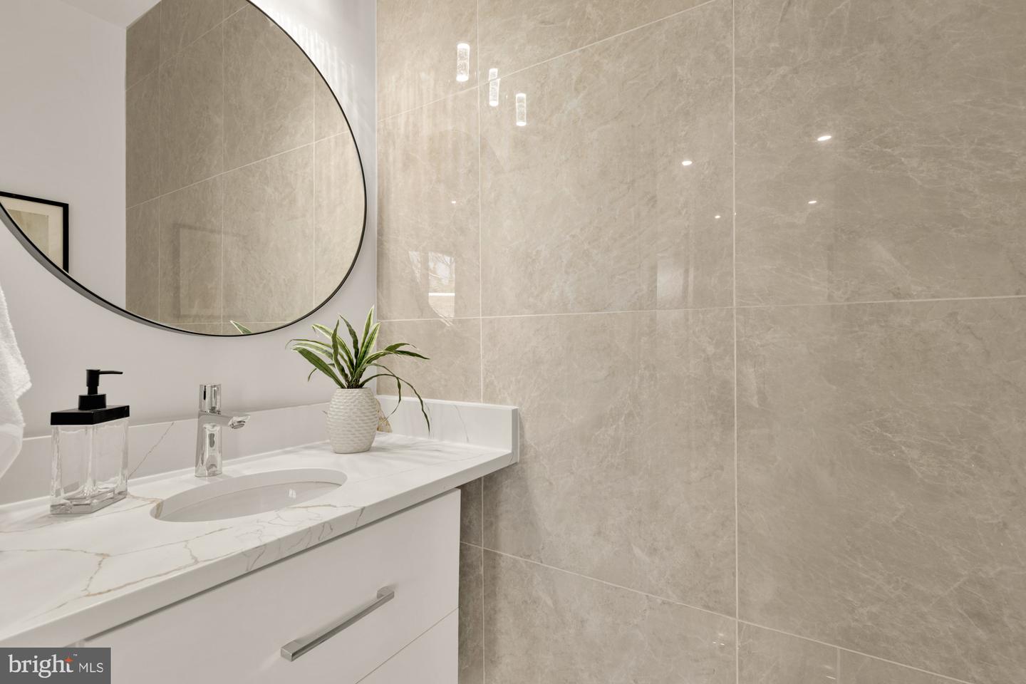 1810 CENTRAL PL NE #2, WASHINGTON, District Of Columbia 20002, 4 Bedrooms Bedrooms, ,4 BathroomsBathrooms,Residential,For sale,1810 CENTRAL PL NE #2,DCDC2244318 MLS # DCDC2244318