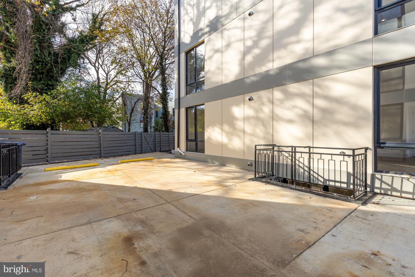 1810 CENTRAL PL NE #2, WASHINGTON, District Of Columbia 20002, 4 Bedrooms Bedrooms, ,4 BathroomsBathrooms,Residential,For sale,1810 CENTRAL PL NE #2,DCDC2244318 MLS # DCDC2244318