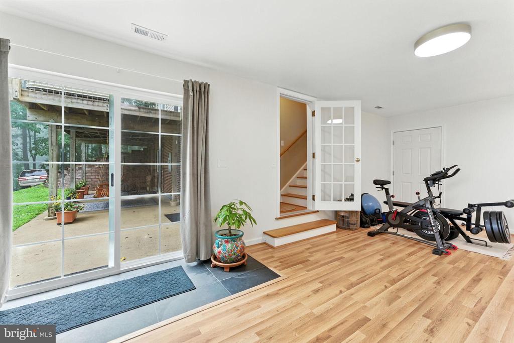 46 ROCK RIDGE LN, CHESTER GAP, Virginia, 4 Bedrooms Bedrooms, ,4 BathroomsBathrooms,Residential,46 ROCK RIDGE LN,VARP2002240 MLS # VARP2002240