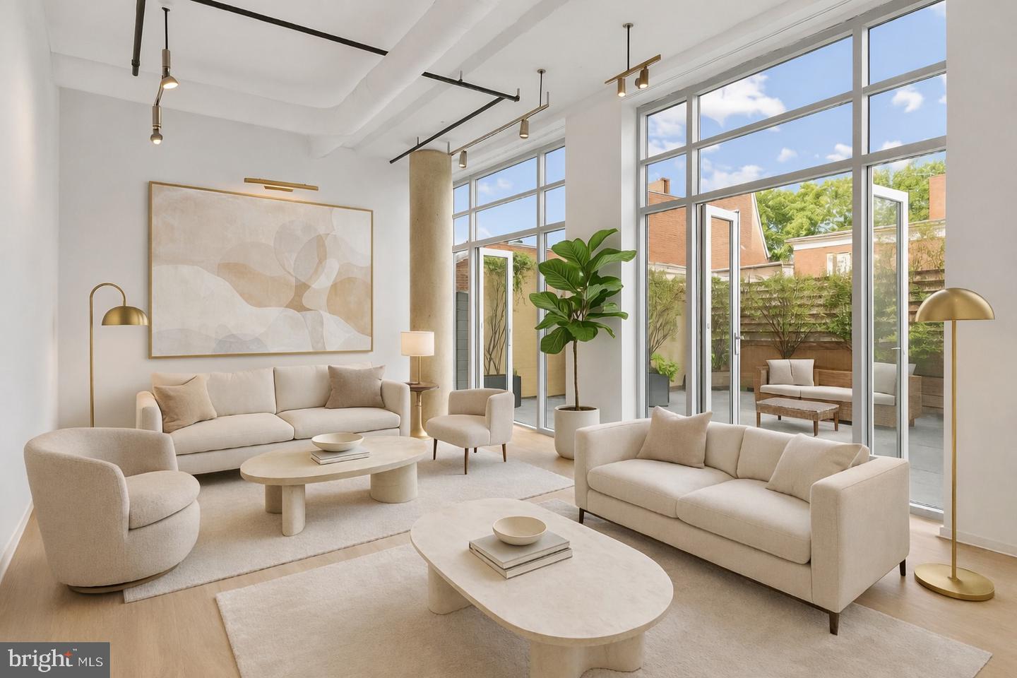 1401 CHURCH ST NW #214, WASHINGTON, District Of Columbia 20005, 2 Bedrooms Bedrooms, ,2 BathroomsBathrooms,Residential,For sale,1401 CHURCH ST NW #214,DCDC2190706 MLS # DCDC2190706