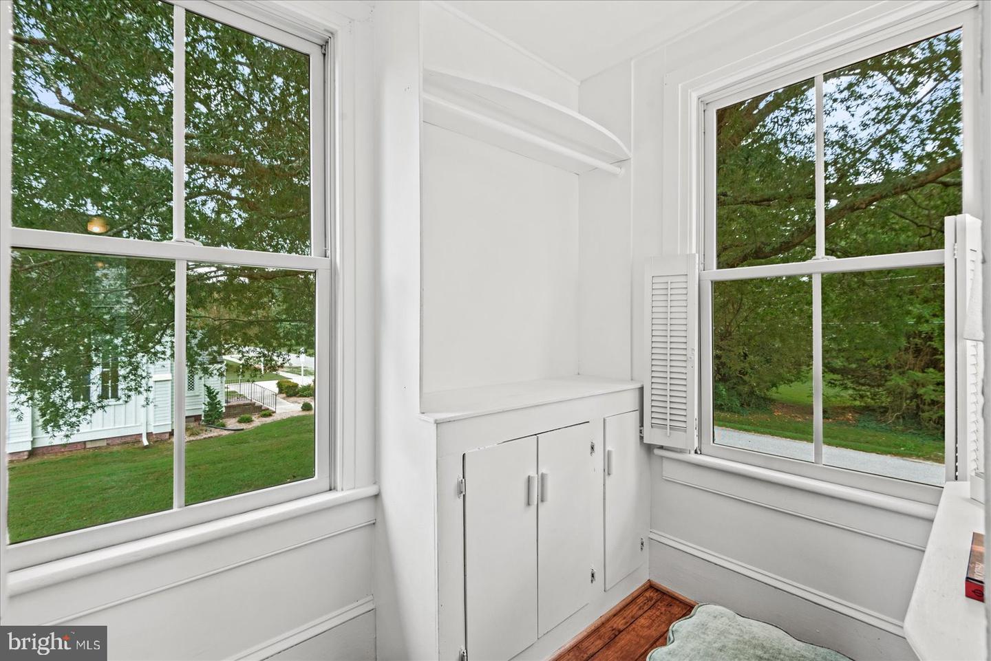 92 FRONT ST, WARSAW, Virginia 22572, 5 Bedrooms Bedrooms, ,3 BathroomsBathrooms,Residential,For sale,92 FRONT ST,VARV2000538 MLS # VARV2000538