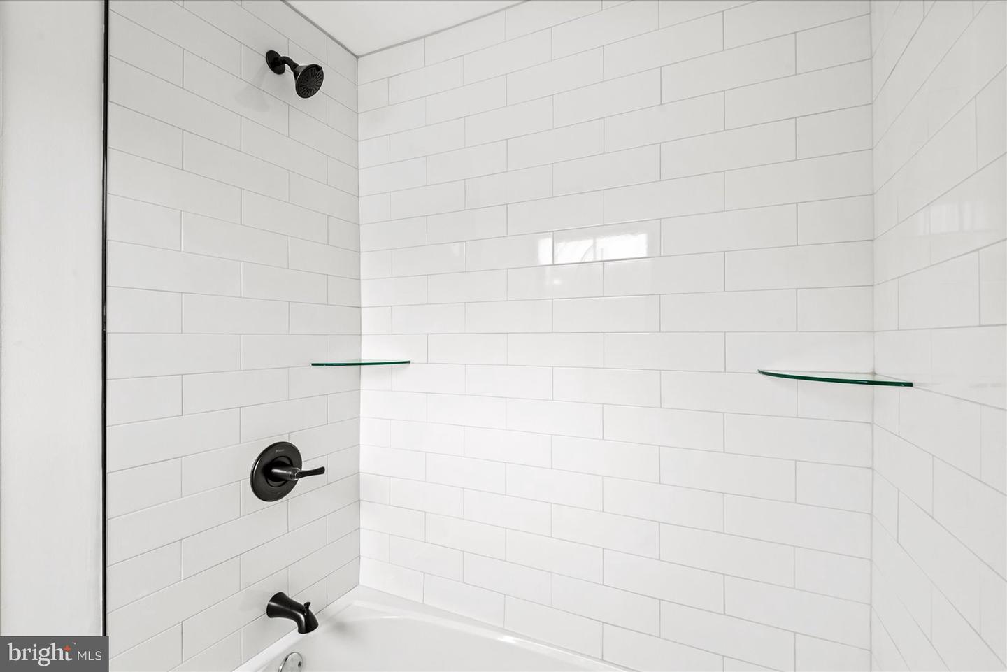 92 FRONT ST, WARSAW, Virginia 22572, 5 Bedrooms Bedrooms, ,3 BathroomsBathrooms,Residential,For sale,92 FRONT ST,VARV2000538 MLS # VARV2000538