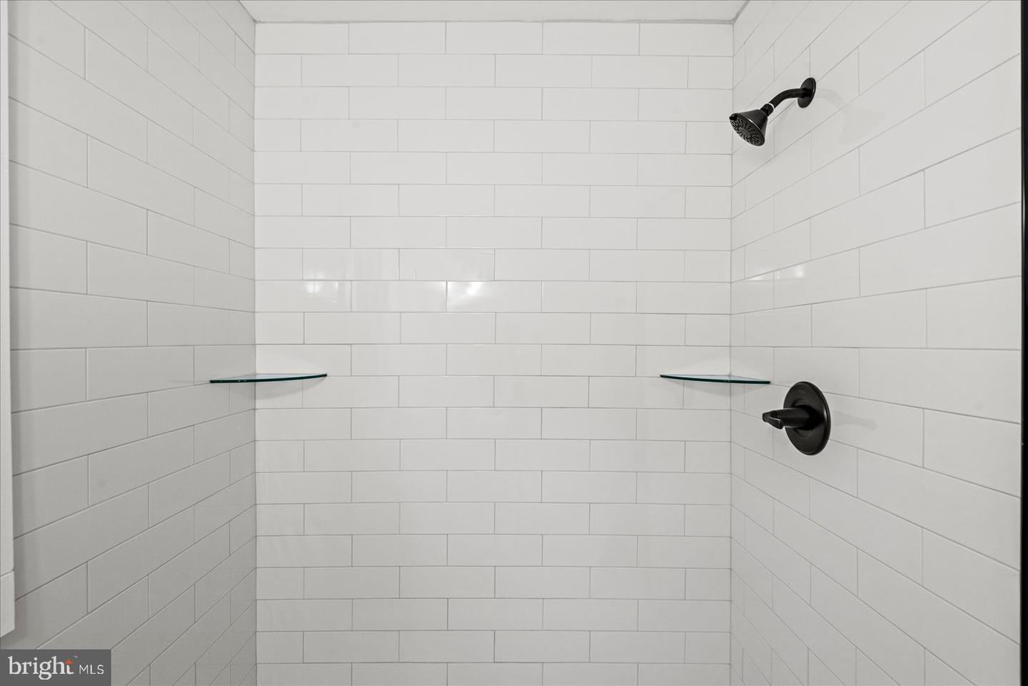 92 FRONT ST, WARSAW, Virginia 22572, 5 Bedrooms Bedrooms, ,3 BathroomsBathrooms,Residential,For sale,92 FRONT ST,VARV2000538 MLS # VARV2000538